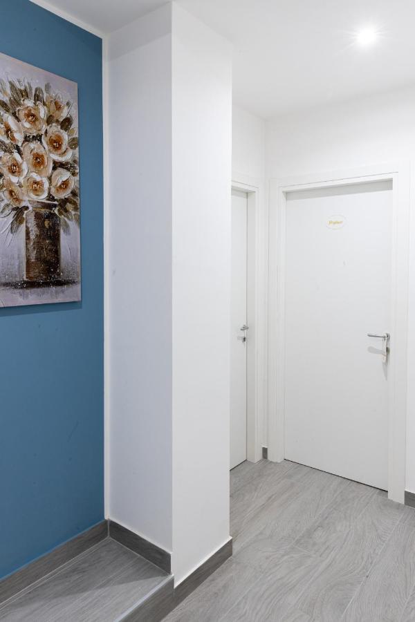 Partenope Guest House Naples Luaran gambar